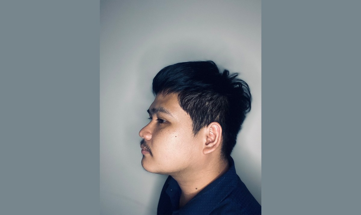 Ian Rey Falls Head Over Heels With “Baliw Sa Iyo”