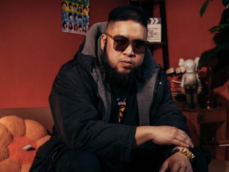El Manu wraps you in warmth with&nbsp;“Tahanan”